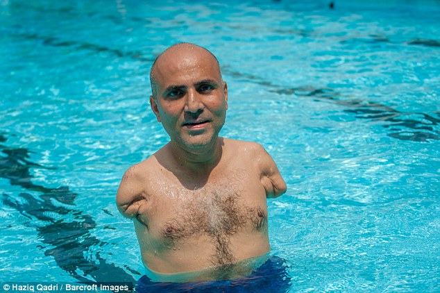 Vikram Agnihotri swimming